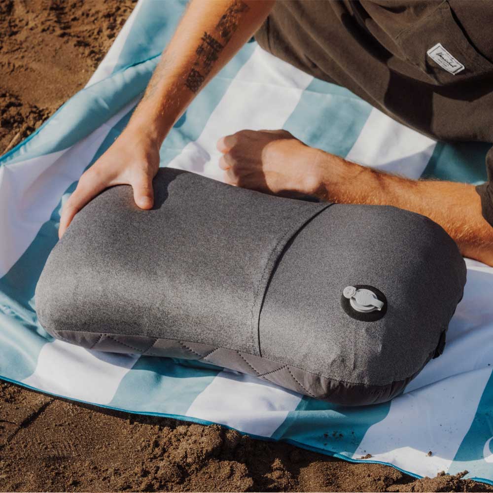 Inflatable Travel Pillows | Travel Pillows | Lifesystems EU