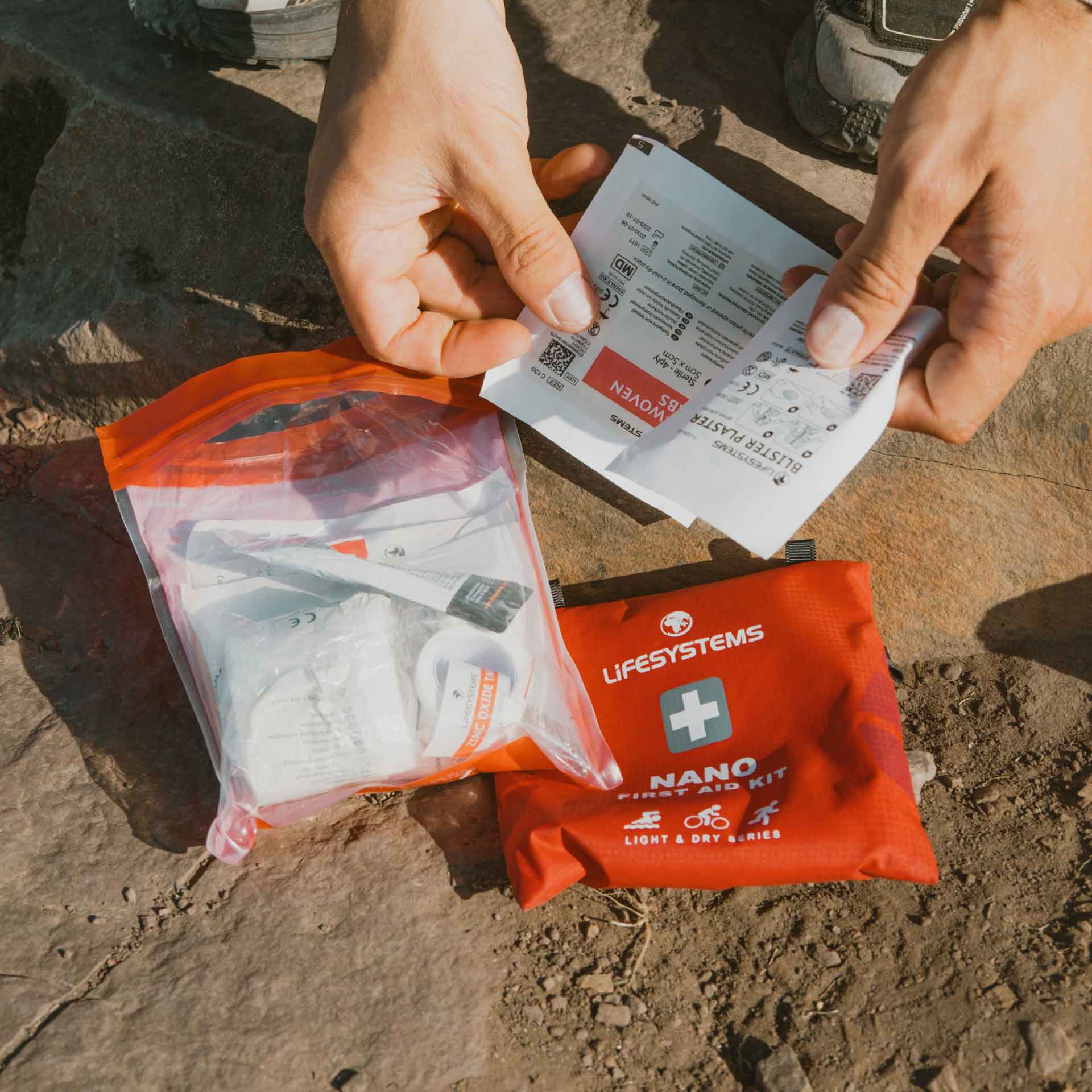 Light & Dry Nano First Aid Kit